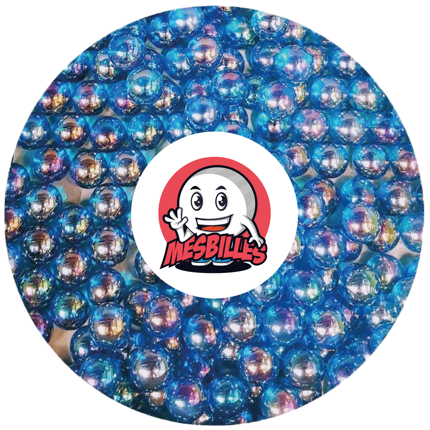 Sumérgete en un océano de diversión con esta canica de 25 mm azul translúcida con reflejos irisados. En MisCanicas no nos conformamos con una canica azul normal, te ofrecemos un auténtico pequeño planeta acuático. ¿Quién necesita vacaciones cuando se puede surfear en una ola azul translúcida en casa?